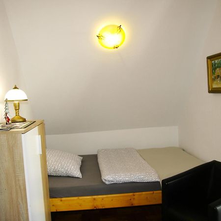 Chata Maniowy Wyspa Ciszy - Agroturystyka, Nieopodal Czorsztyna, Maniowy I Kluszkowce Nad Zalewem Czorsztynskim Exteriér fotografie